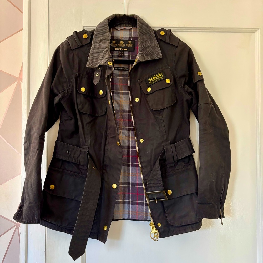 Barbour Black Utility Jacket with Gold Accents Women’s Cotton Plaid Extra Small